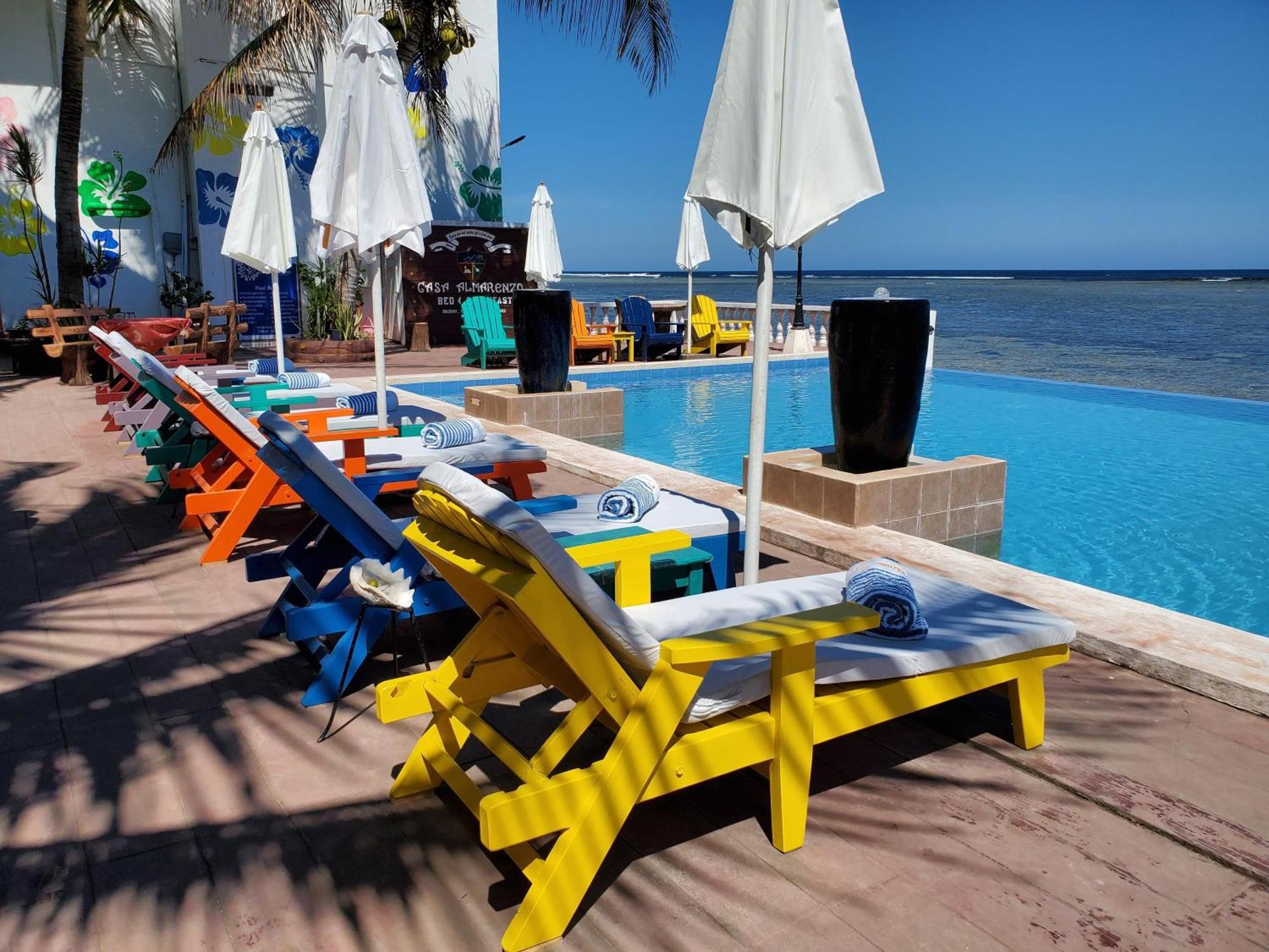 Casa Almarenzo Bed & Breakfast Bolinao Exterior foto