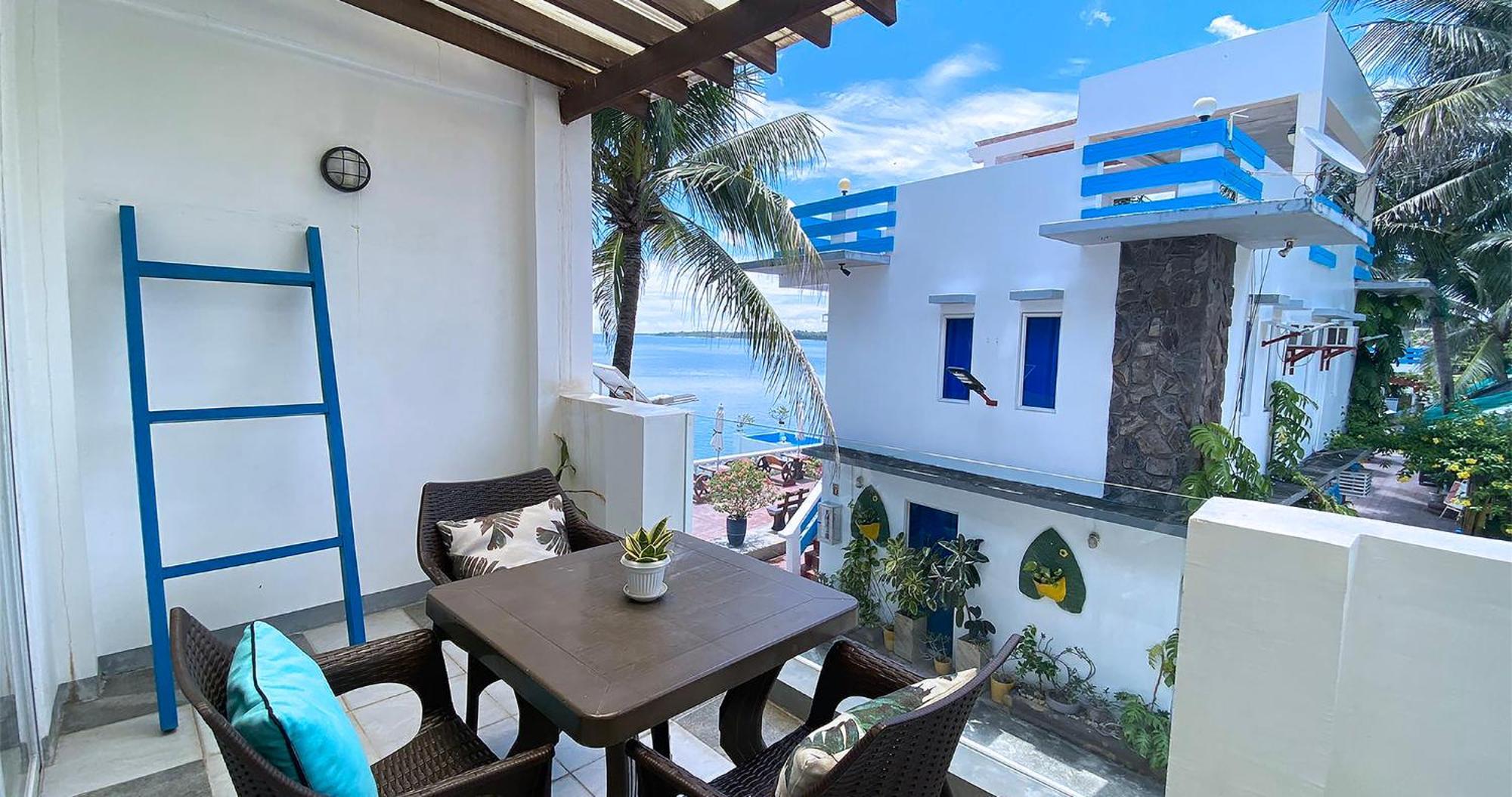 Casa Almarenzo Bed & Breakfast Bolinao Exterior foto