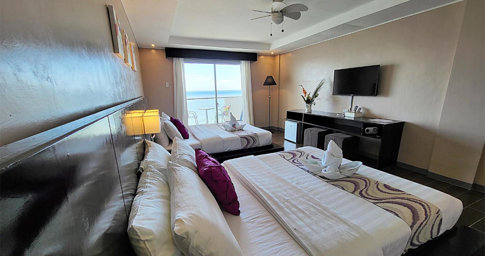 Casa Almarenzo Bed & Breakfast Bolinao Exterior foto