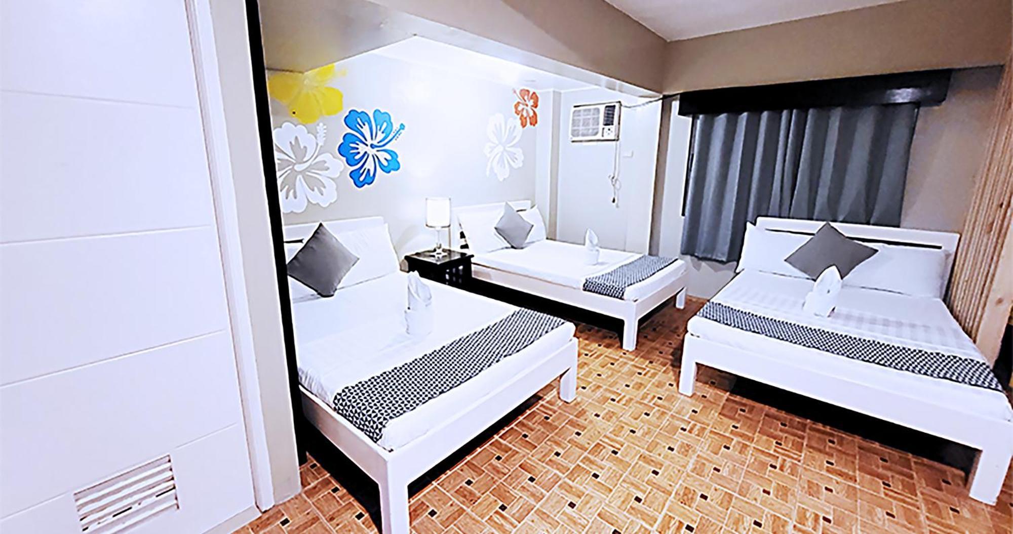 Casa Almarenzo Bed & Breakfast Bolinao Exterior foto